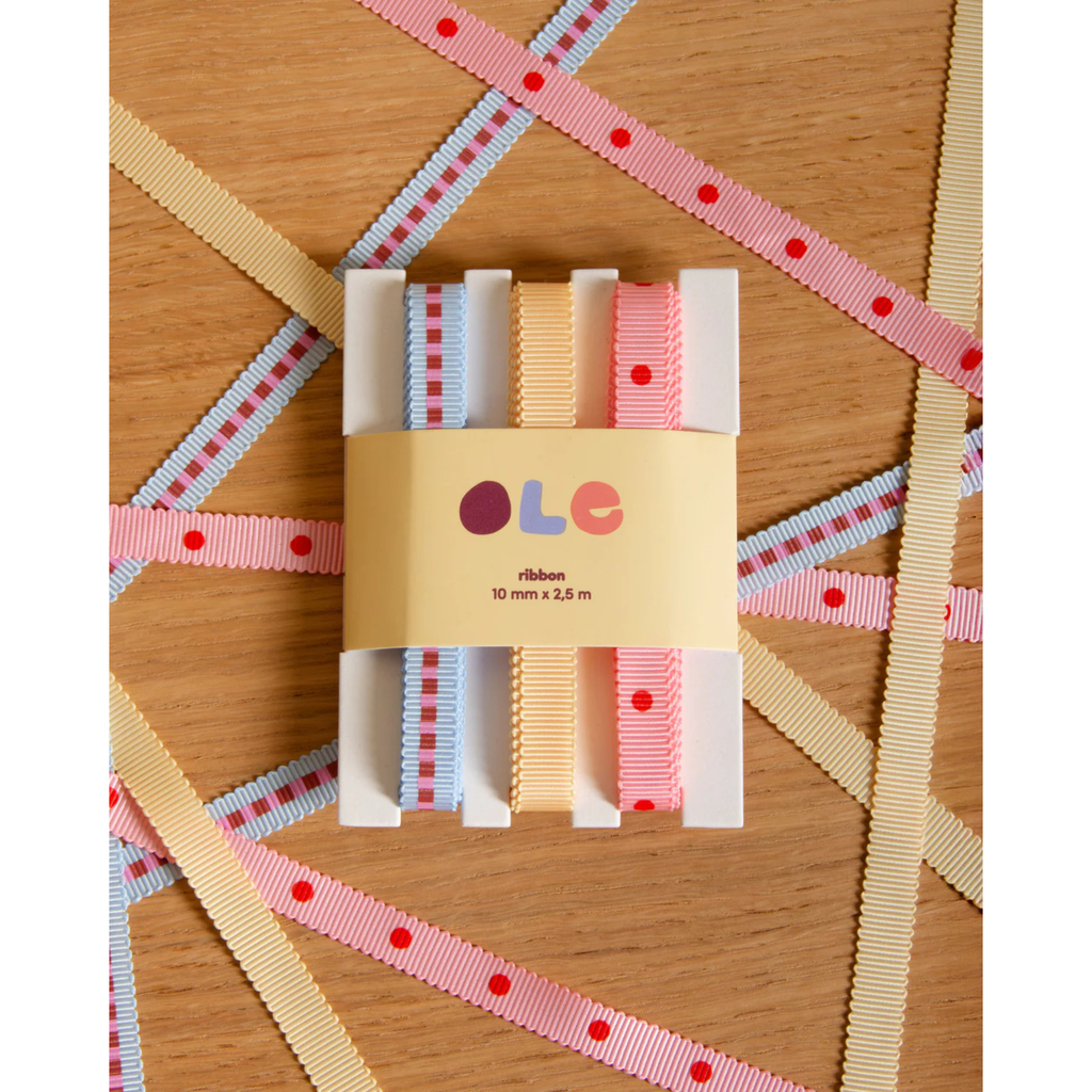 Ole - Ribbed ribbon · pyjamas + plain + dottie
