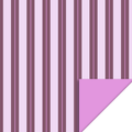 Dubbelzijdig cadeaupapier met strepen in de kleuren lila en paars met een fijn roze streepje.
